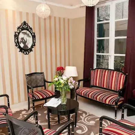 Отель Tamaris 3*