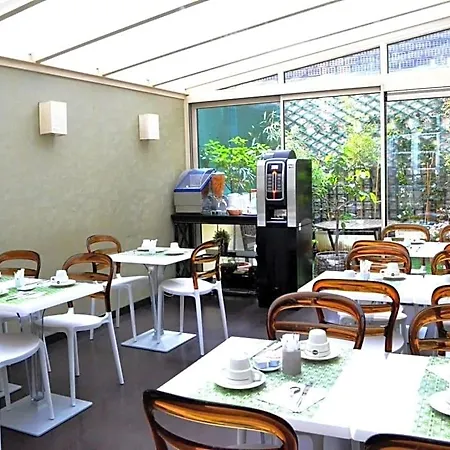 Hotel Tamaris Paris