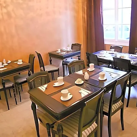 Tamaris Hotel