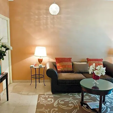 Tamaris Hotel